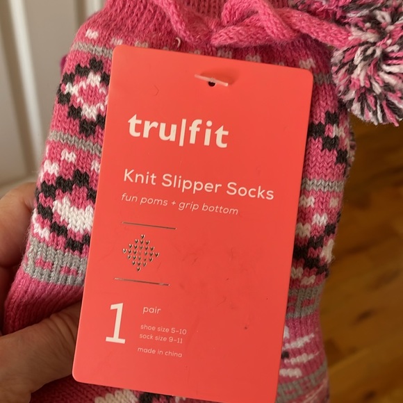NWT Knit Slipper Socks - Picture 3 of 3